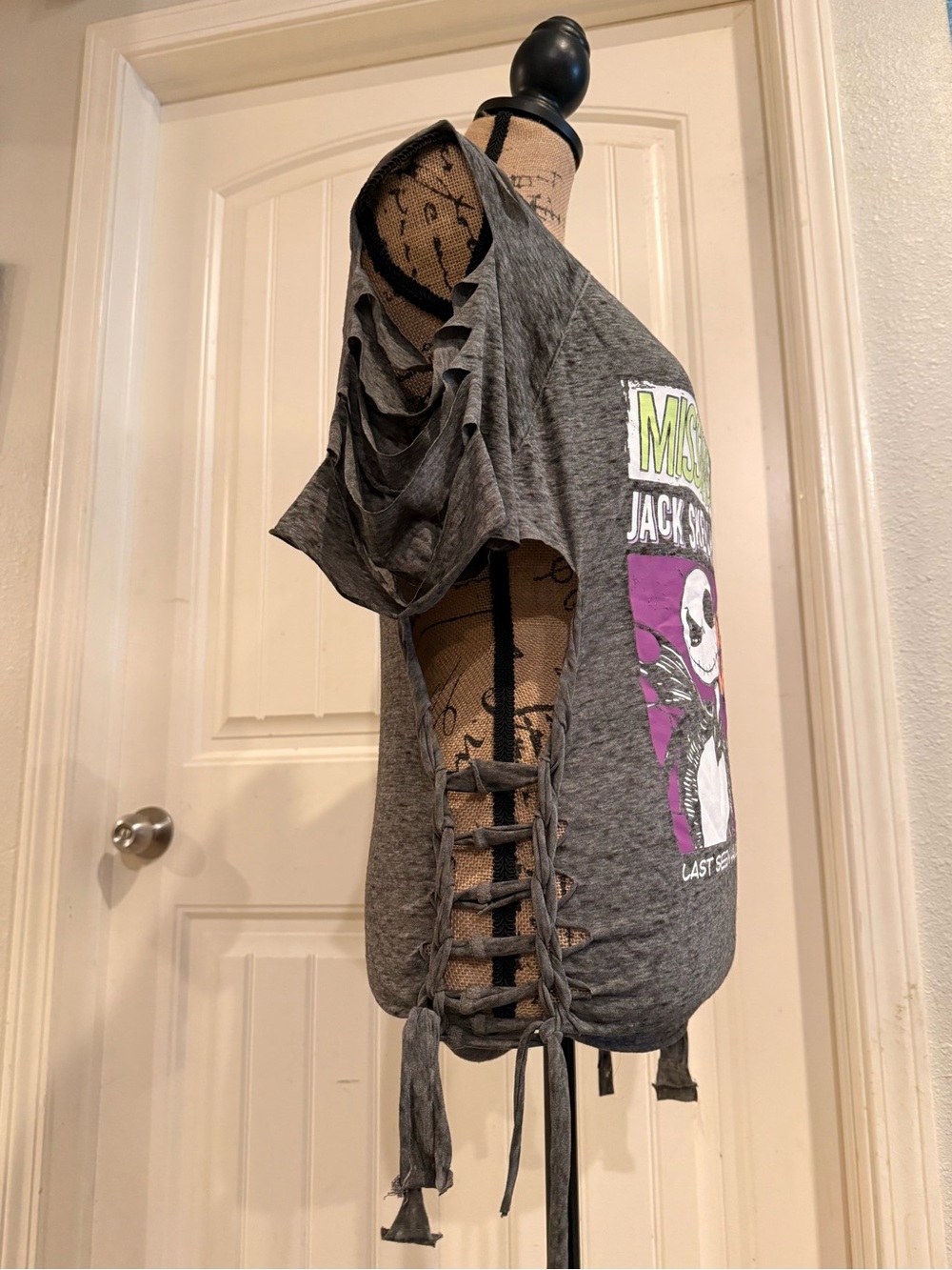 Jack Skellington Reworked Slashed Tee – Large - Picture 2 of 6